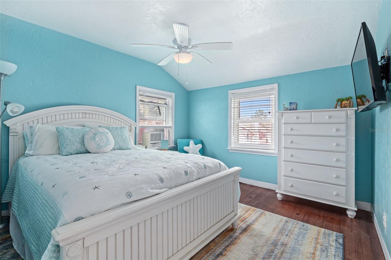 129 S WILD OLIVE AVE, DAYTONA BEACH, FL, 32118