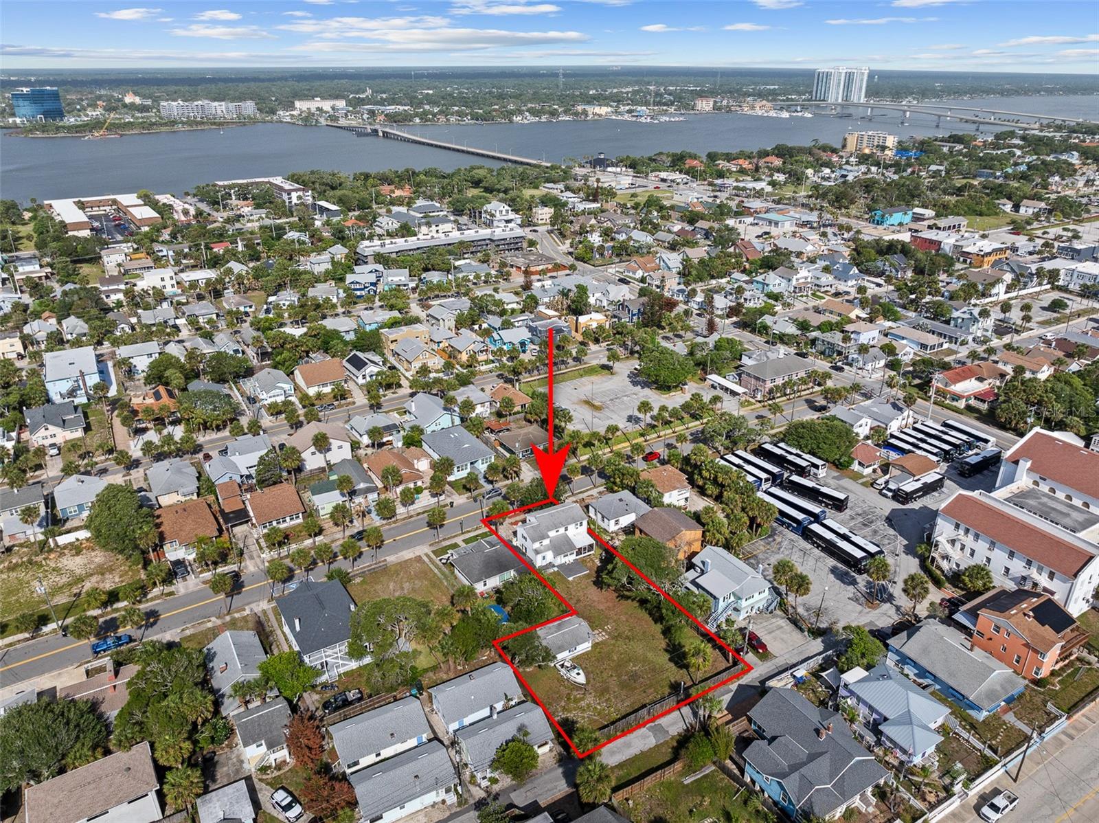 129 S WILD OLIVE AVE, DAYTONA BEACH, FL, 32118