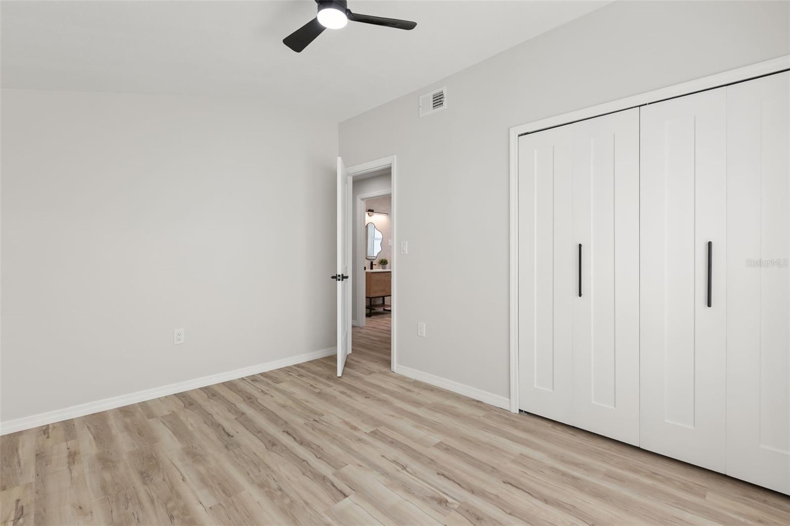 384 MAGNOLIA PL, DEBARY, FL, 32713