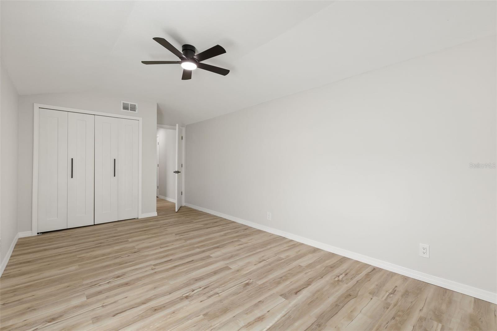 384 MAGNOLIA PL, DEBARY, FL, 32713