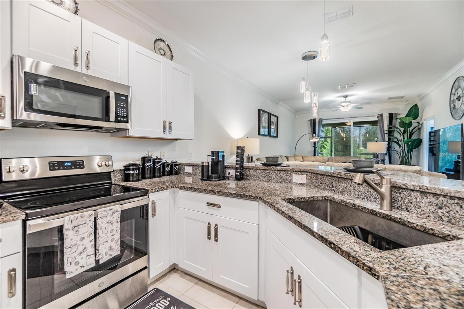 6748 RIPPLE POND LOOP, ZEPHYRHILLS, FL, 33541