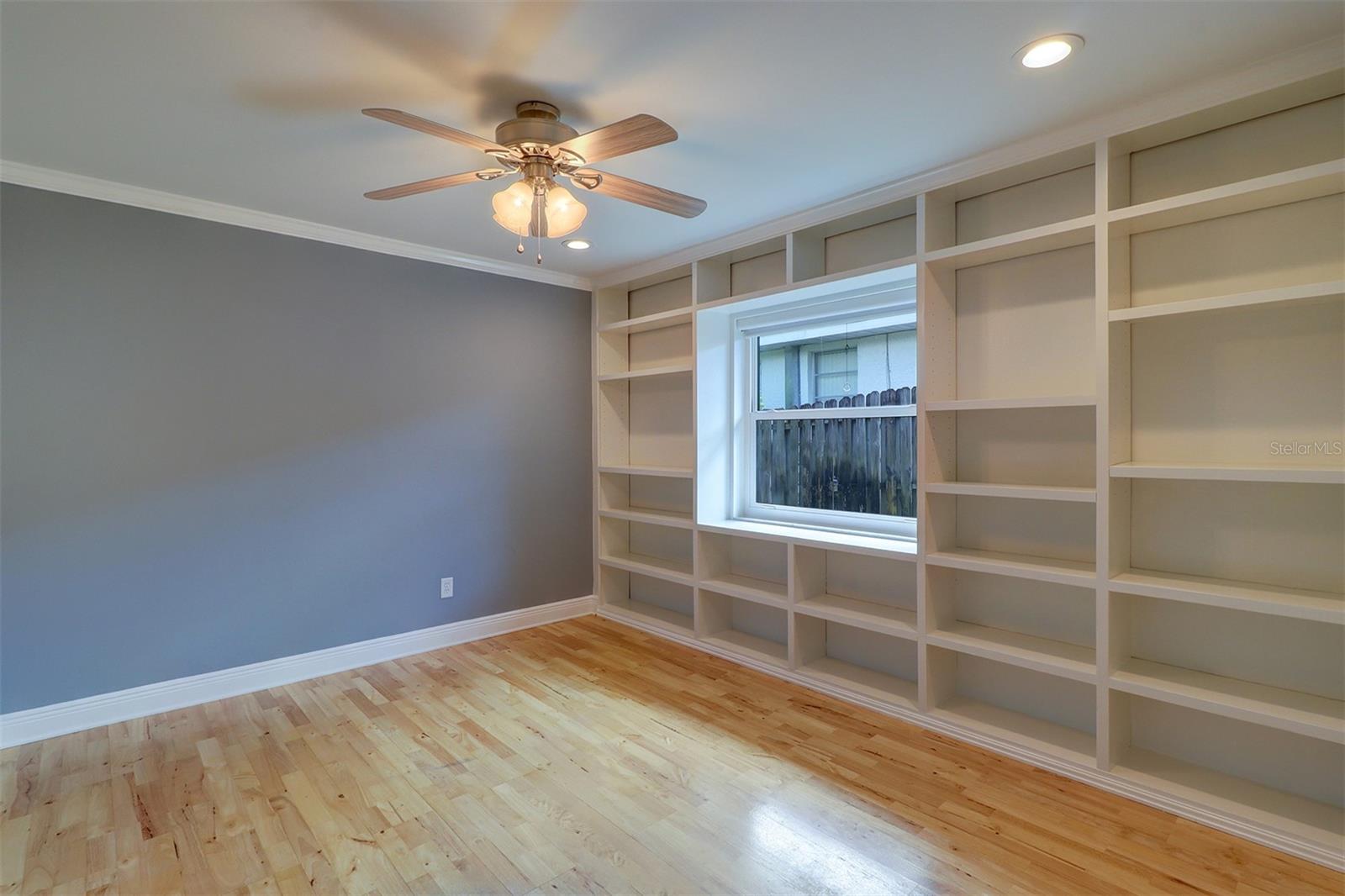 2958 MEADOW WOOD DR, CLEARWATER, FL, 33761