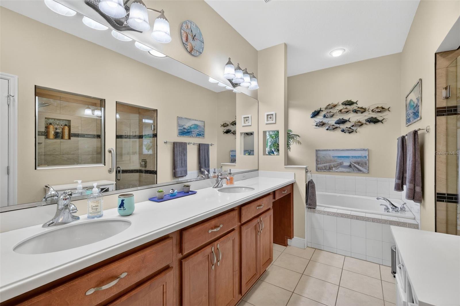 2003 BAYSIDE AVE, MOUNT DORA, FL, 32757