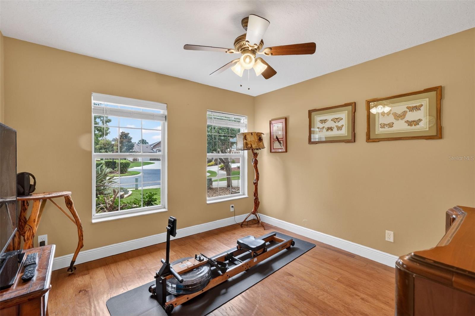 2003 BAYSIDE AVE, MOUNT DORA, FL, 32757