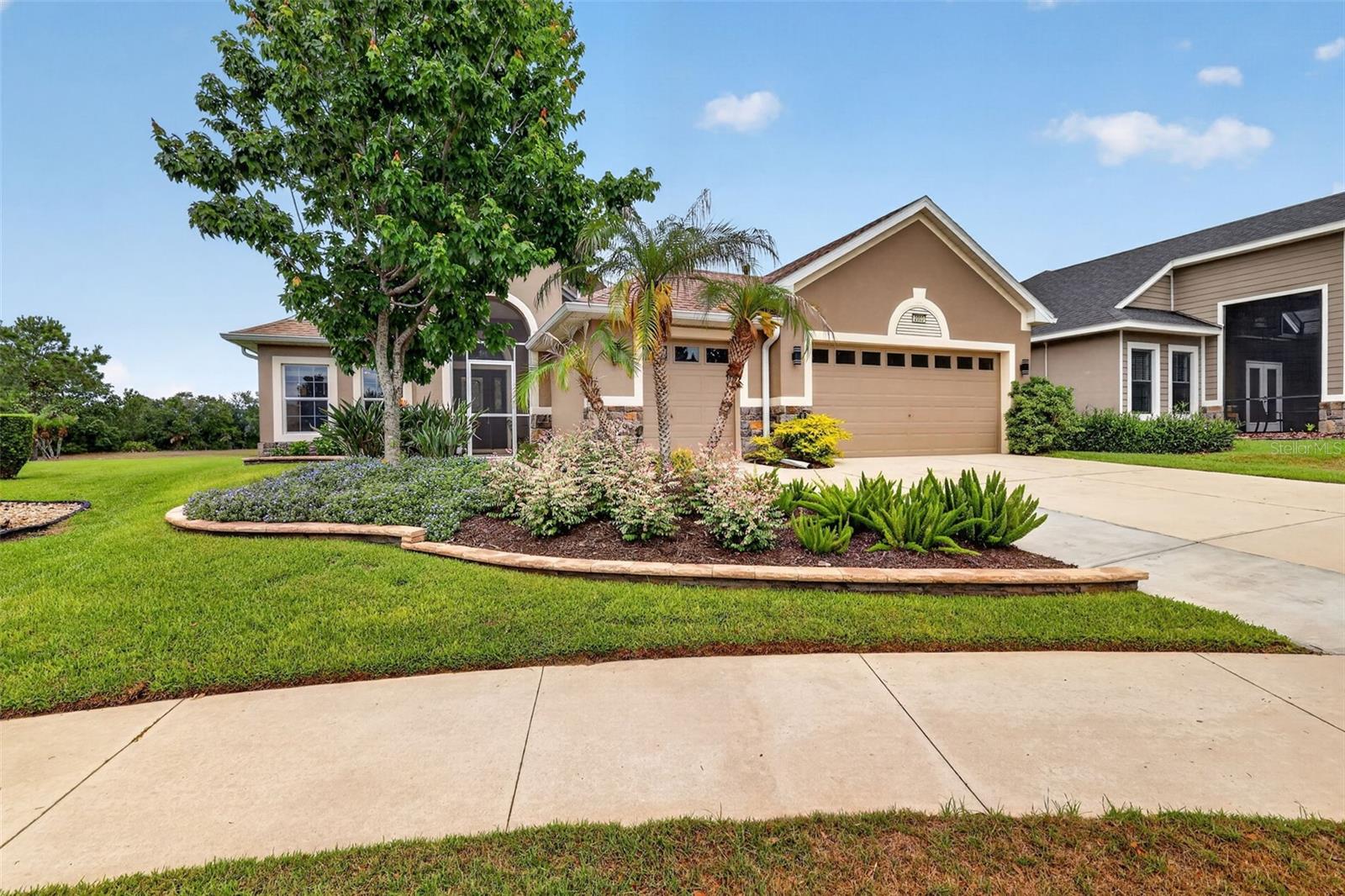 2003 BAYSIDE AVE, MOUNT DORA, FL, 32757