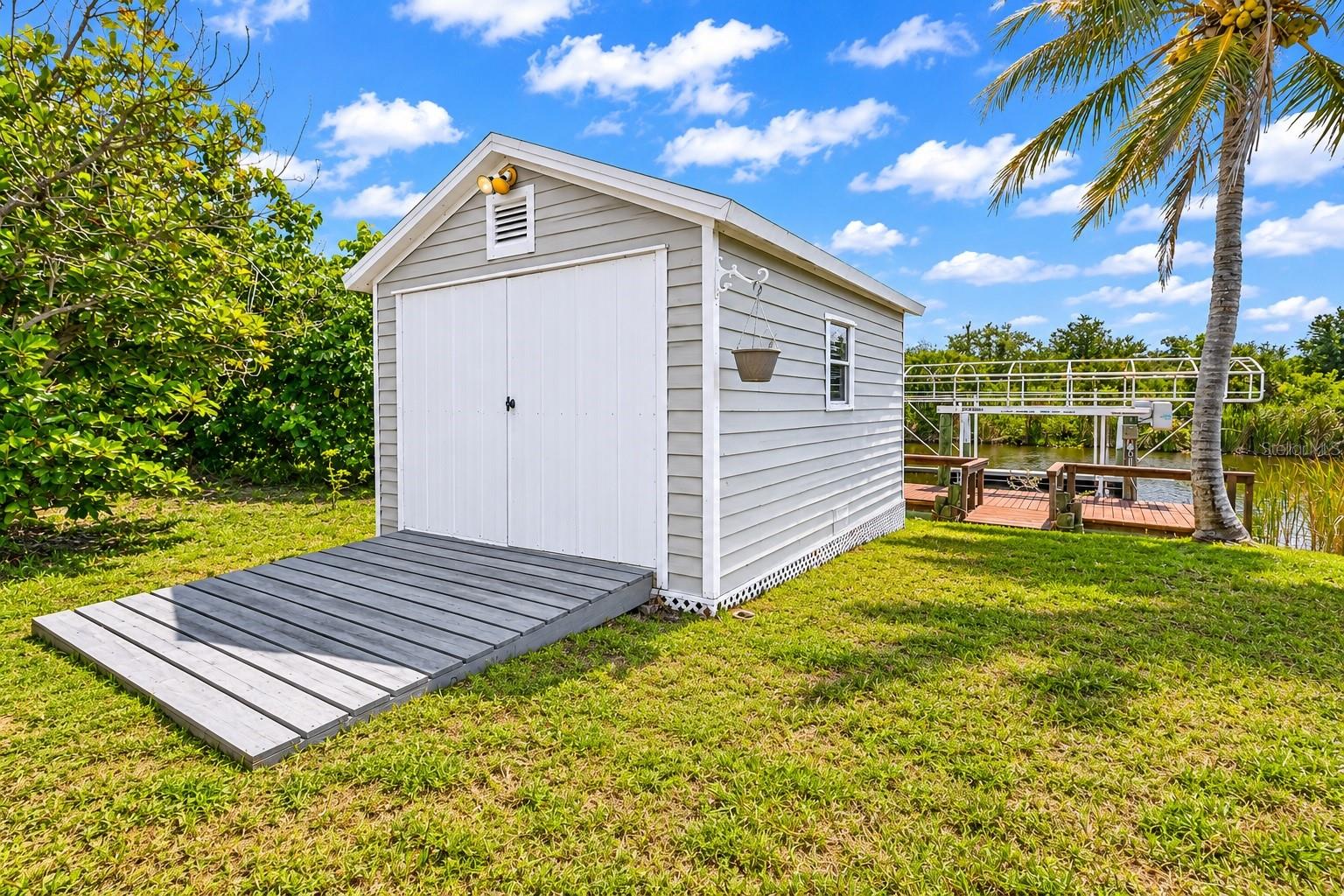 9532 GALAXIE CIR, PORT CHARLOTTE, FL, 33981