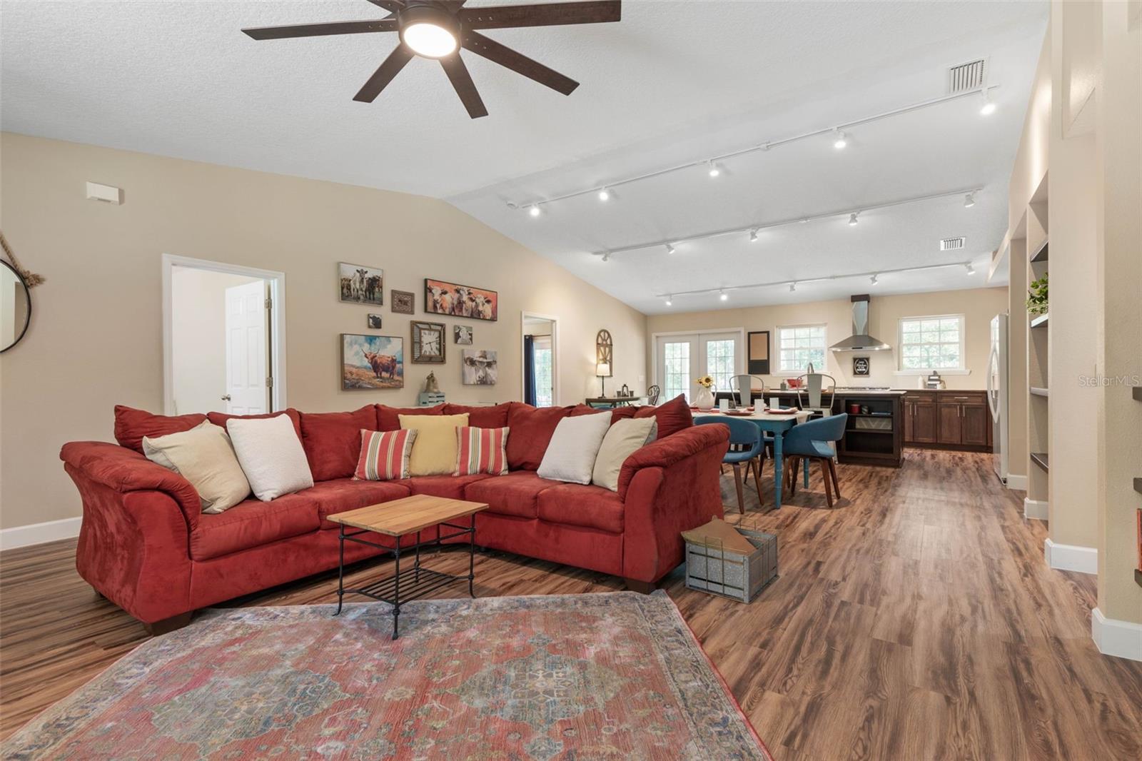 3296 N OLD DIXIE HWY, BUNNELL, FL, 32110