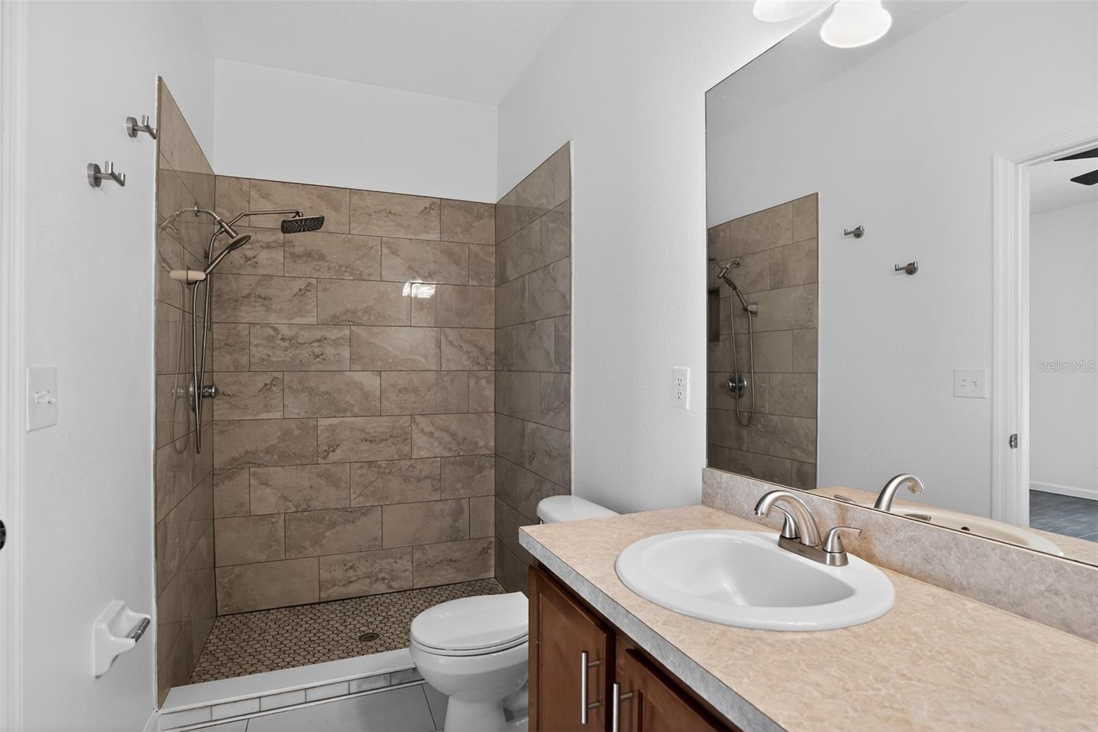 1923 YELLOWFIN DR, PORT ORANGE, FL, 32128