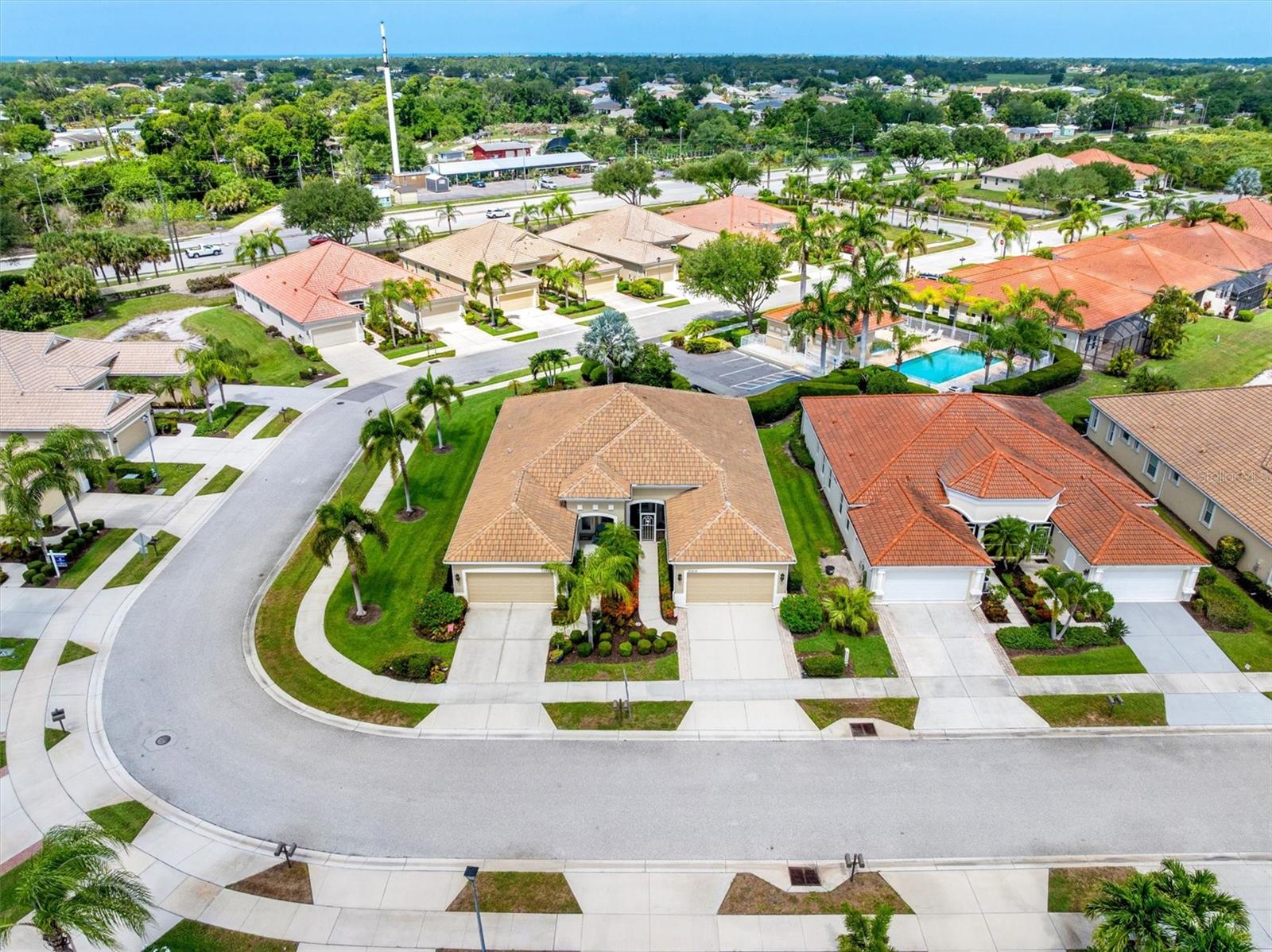 10925 LERWICK CIR, ENGLEWOOD, FL, 34223