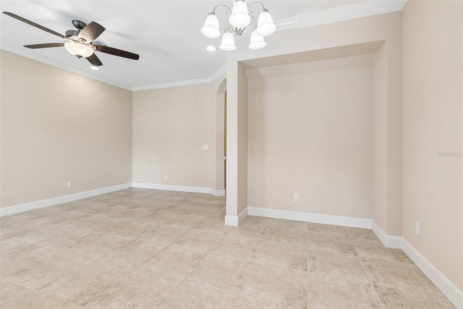 606 CABERNET WAY, OLDSMAR, FL, 34677