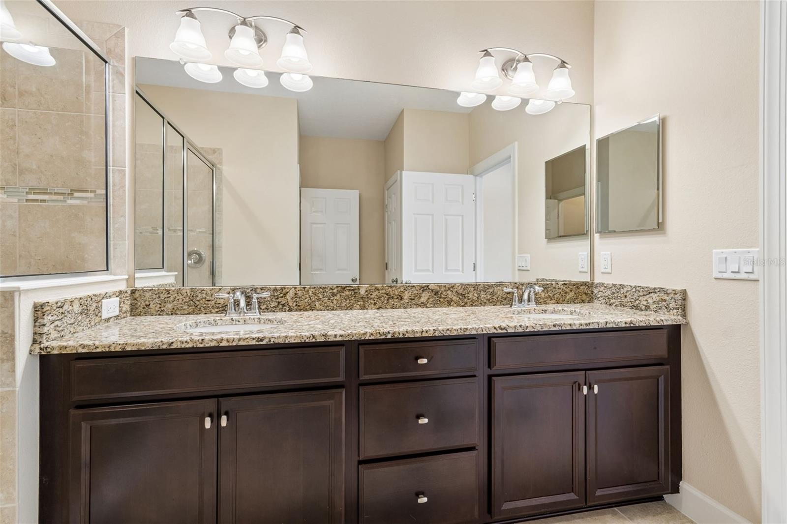 606 CABERNET WAY, OLDSMAR, FL, 34677