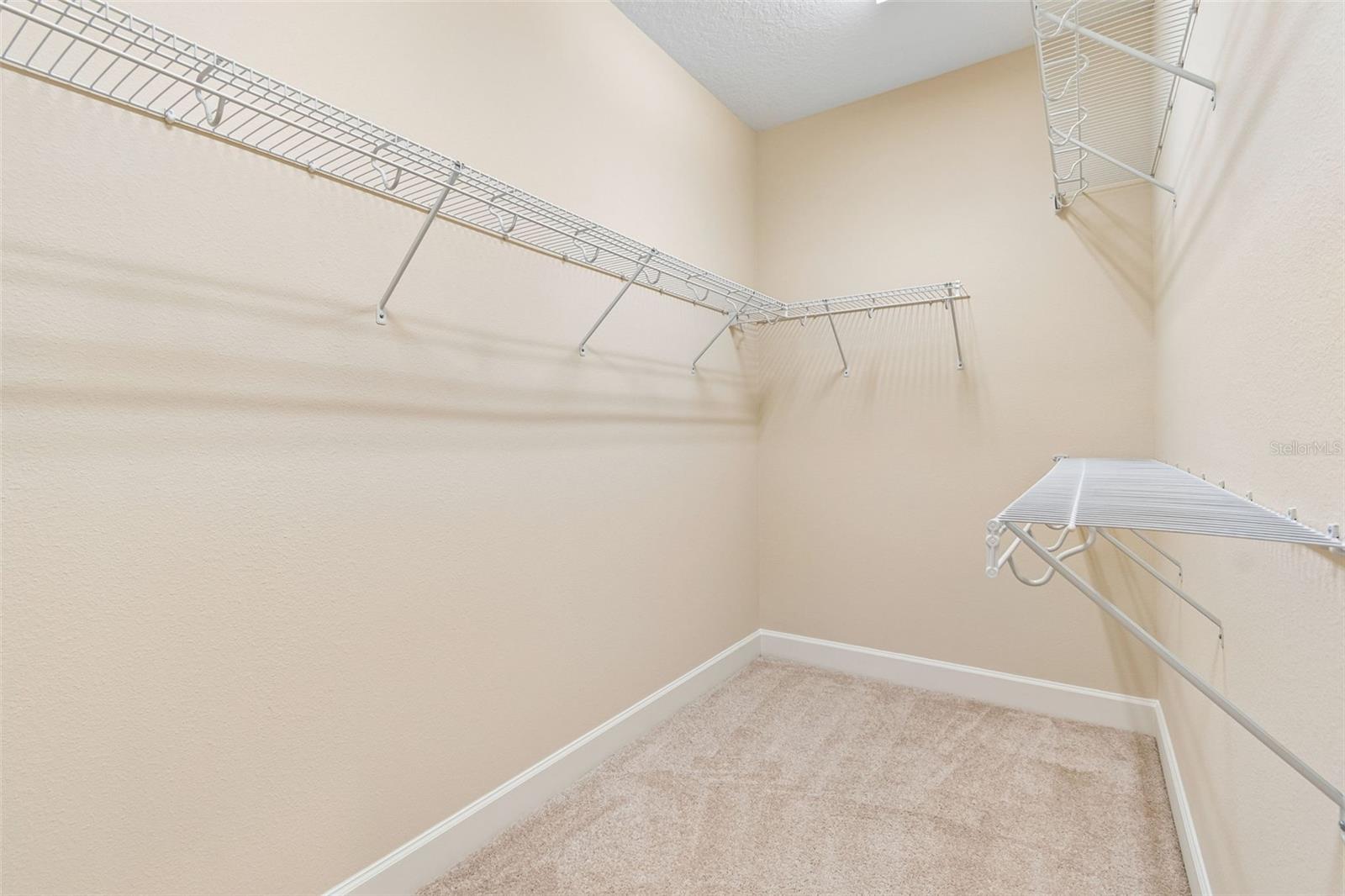 606 CABERNET WAY, OLDSMAR, FL, 34677