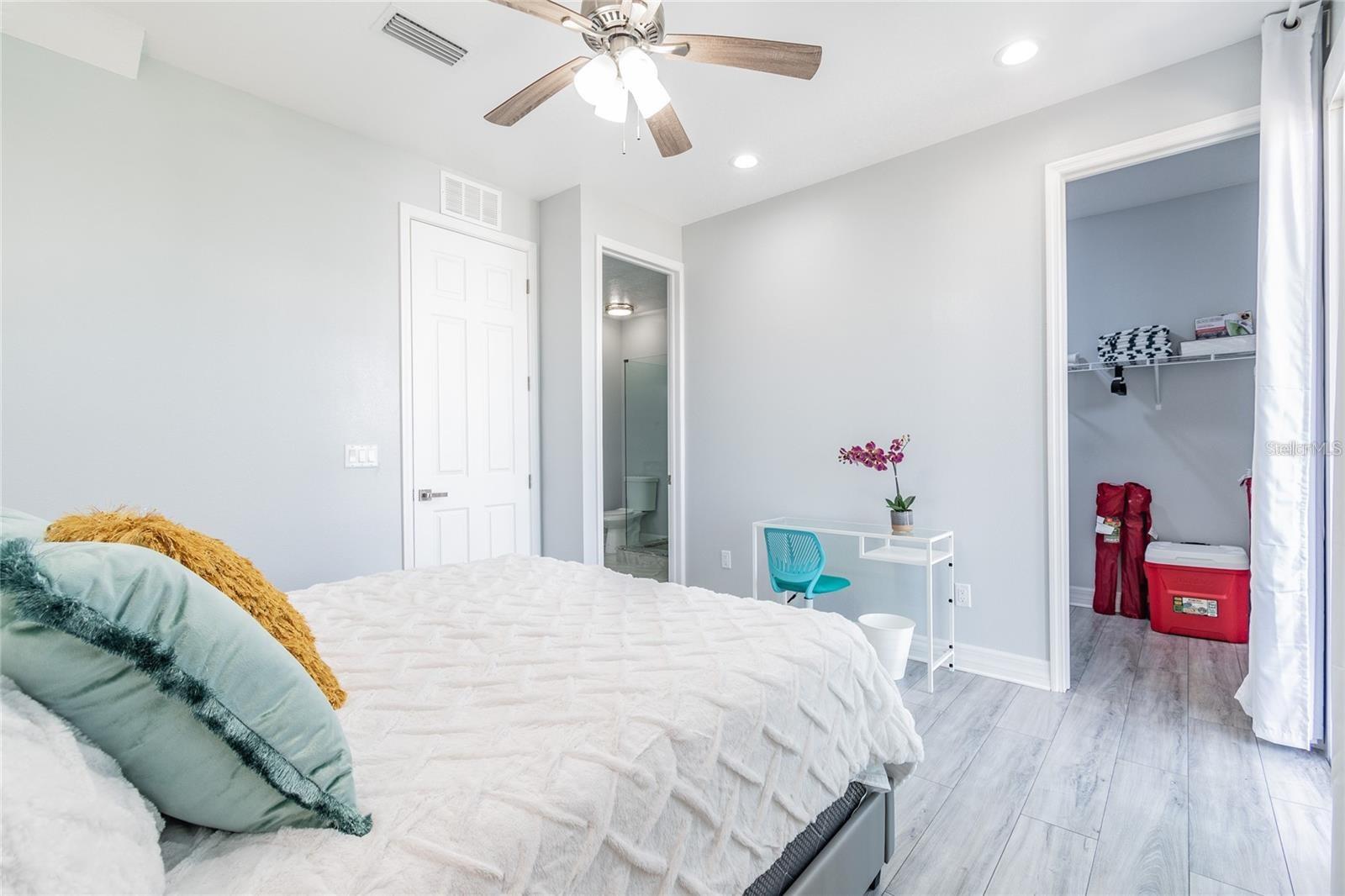 2108 1ST ST, INDIAN ROCKS BEACH, FL, 33785