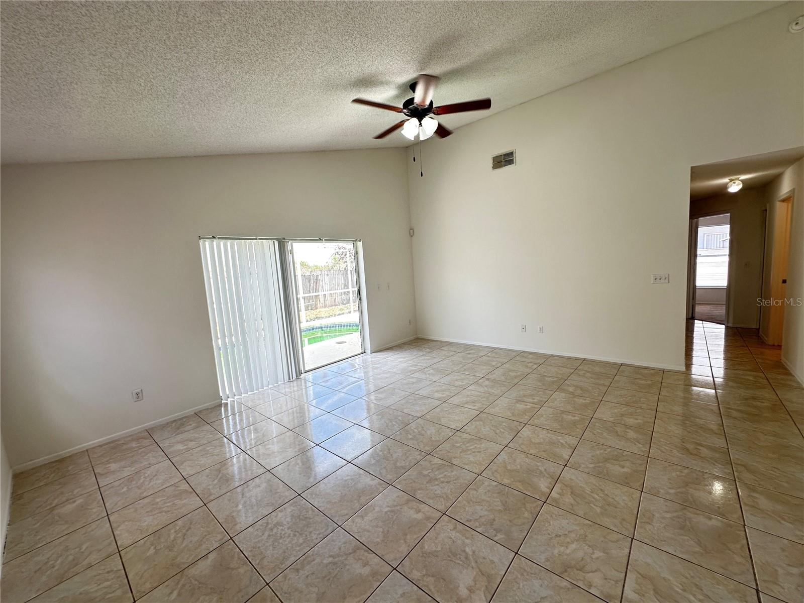 311 DOWNING CIR, DAVENPORT, FL, 33897