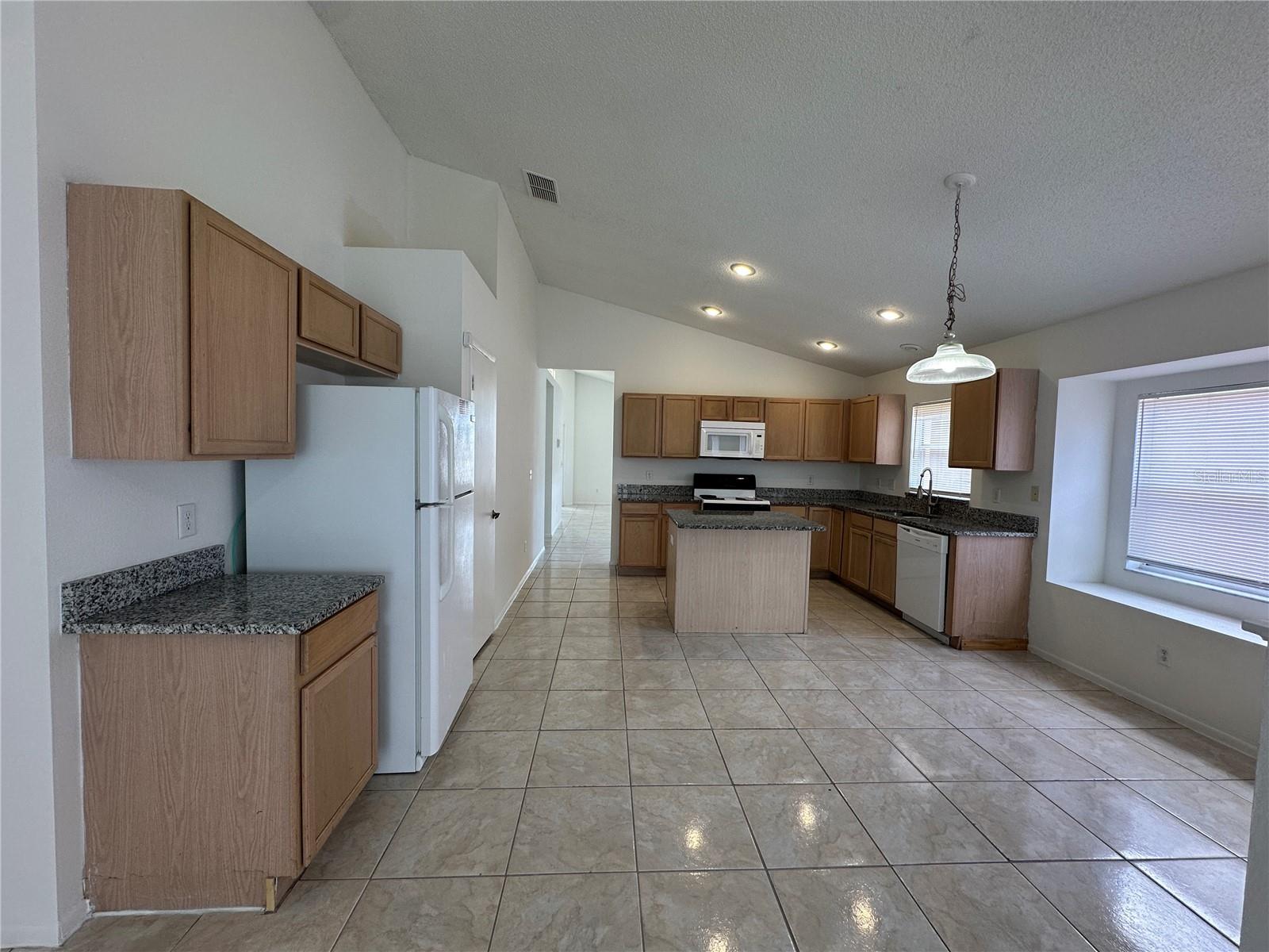 311 DOWNING CIR, DAVENPORT, FL, 33897