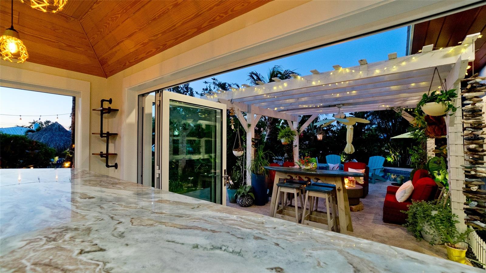 522 68TH ST, HOLMES BEACH, FL, 34217