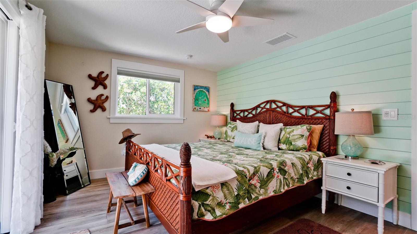522 68TH ST, HOLMES BEACH, FL, 34217