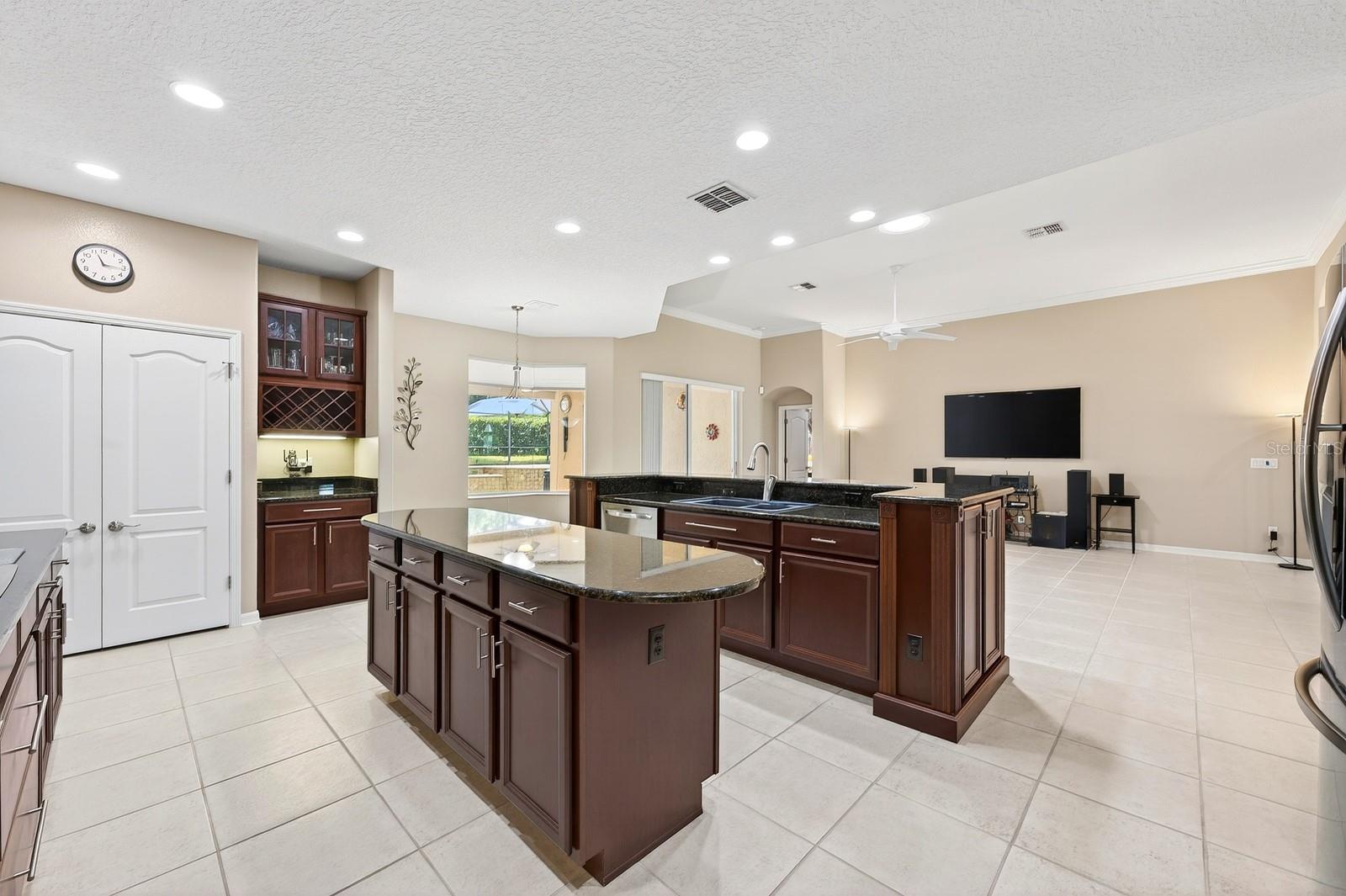2425 PARKSIDE MEADOW DR, APOPKA, FL, 32712