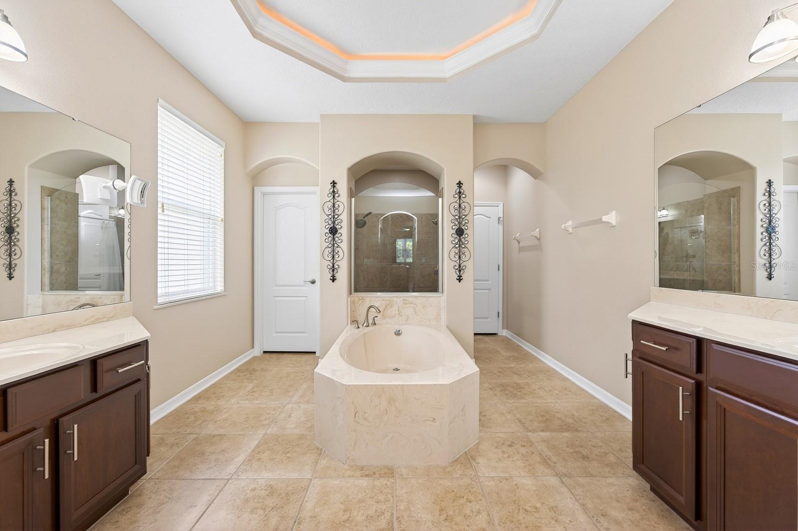 2425 PARKSIDE MEADOW DR, APOPKA, FL, 32712