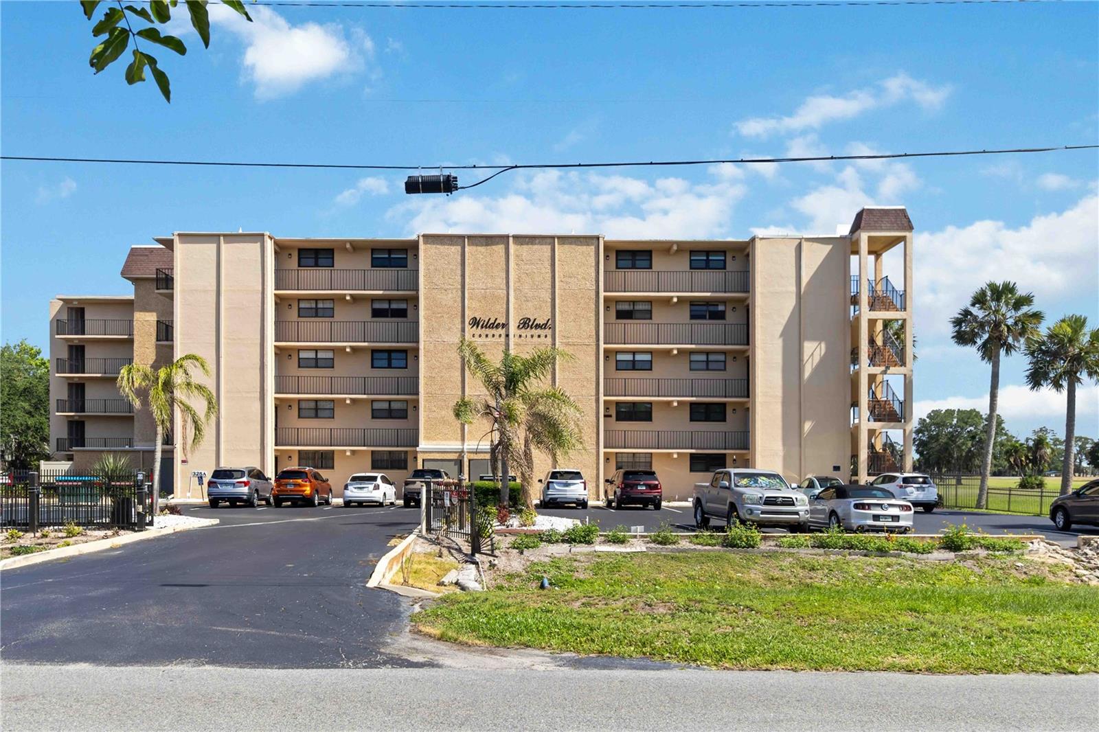 327 WILDER BLVD #B501, DAYTONA BEACH, FL, 32114