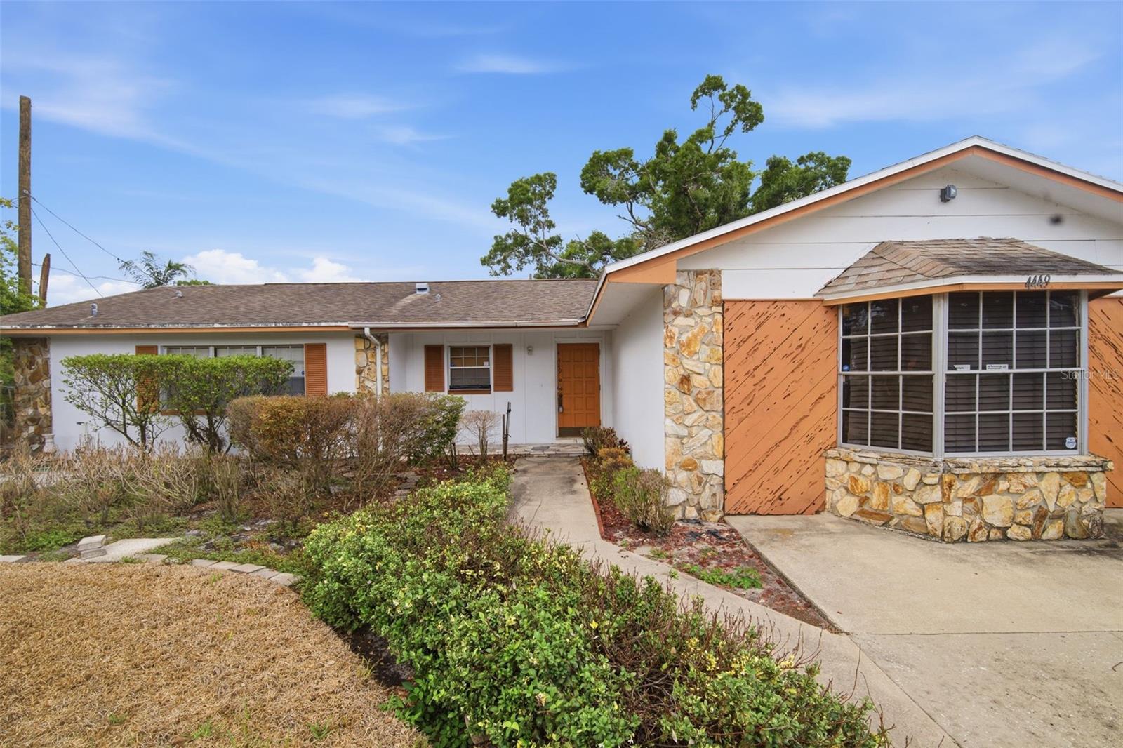 4449 TARPON DR, TAMPA, FL, 33617