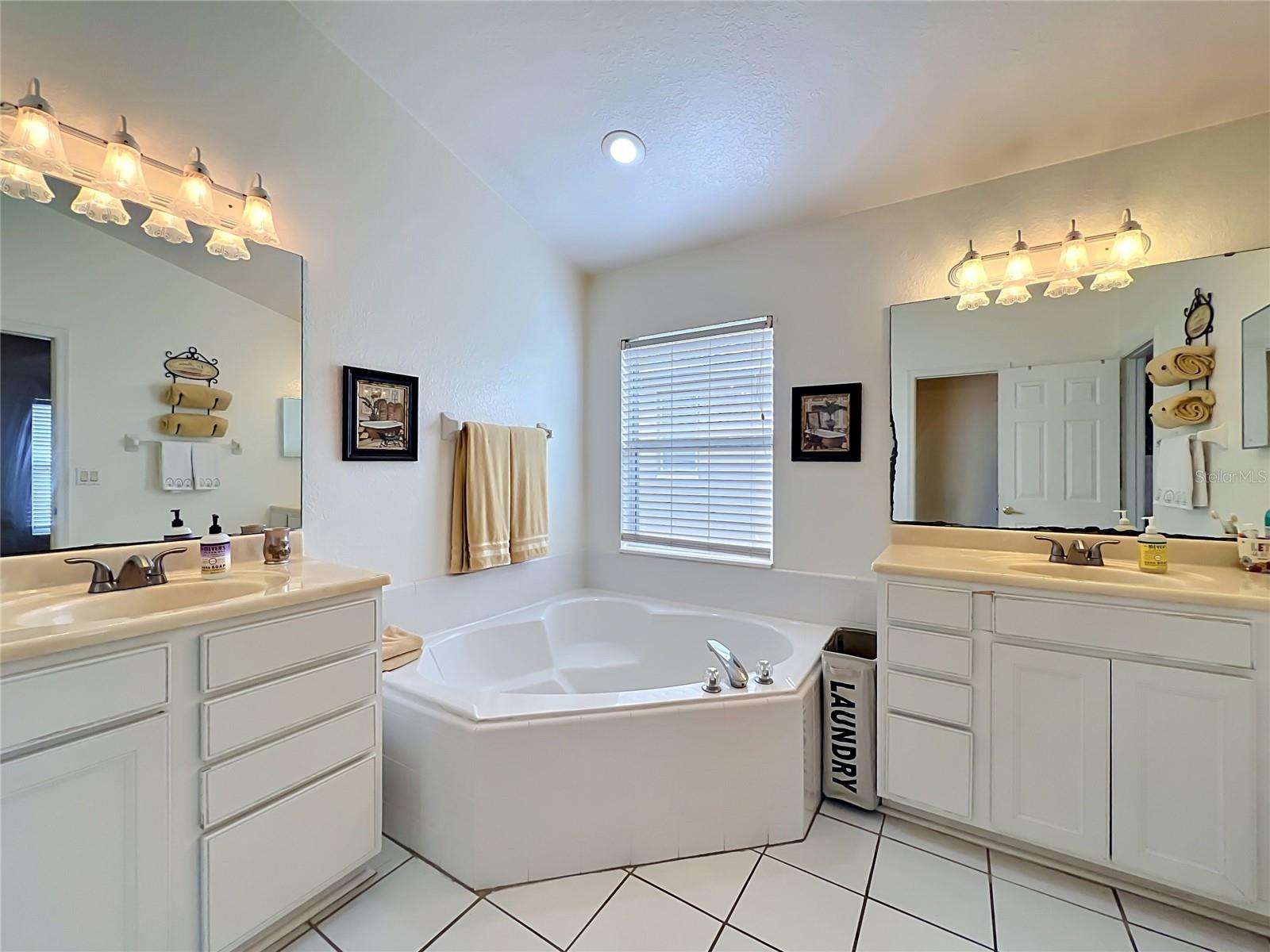 907 GLEN ABBEY CIR, WINTER SPRINGS, FL, 32708