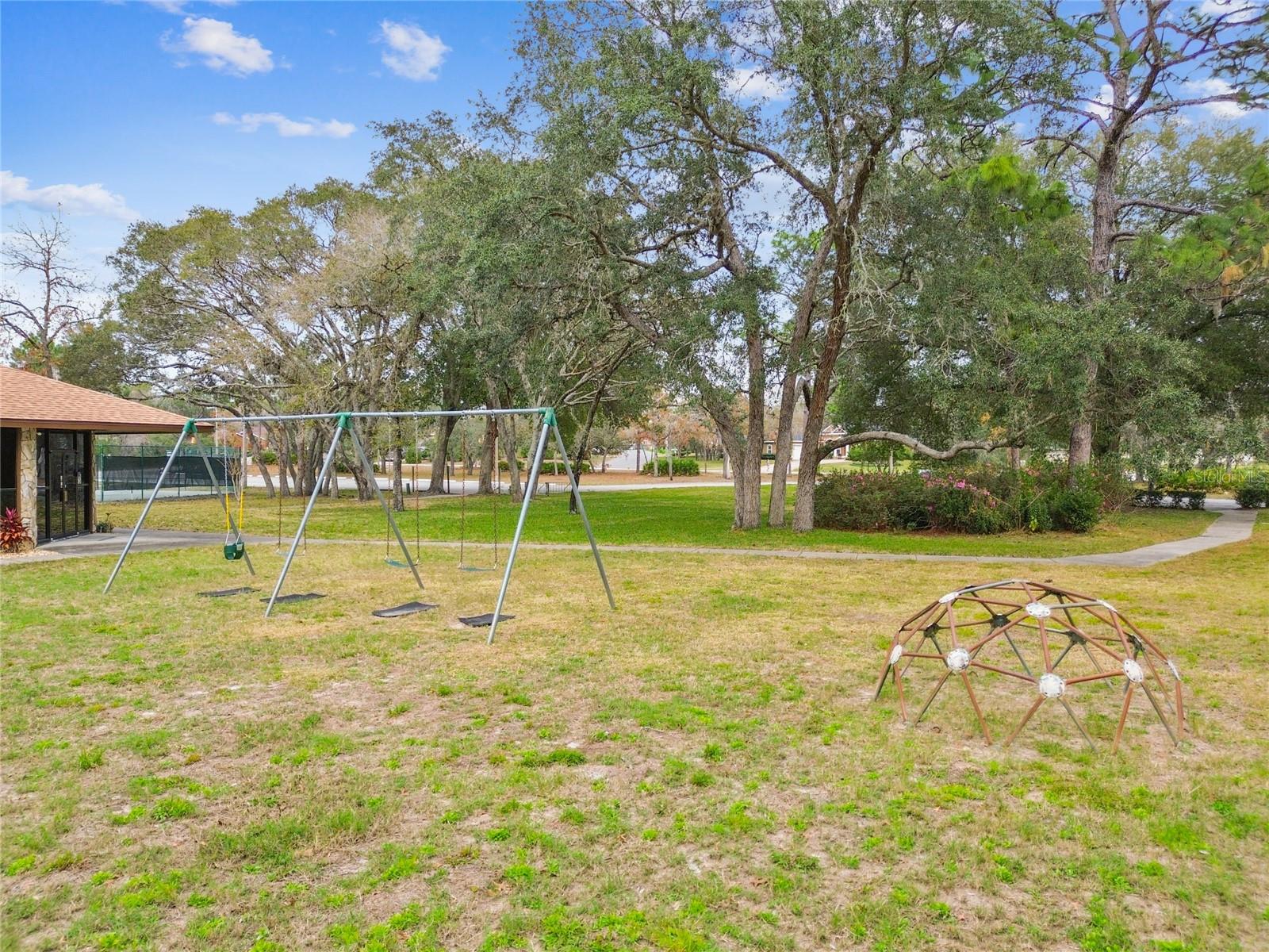 11 CARNATION CT E, HOMOSASSA, FL, 34446