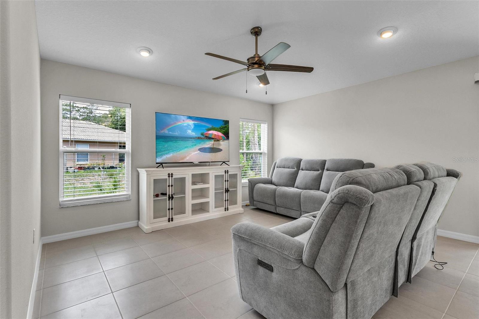 63 PRESIDENT LN, PALM COAST, FL, 32164