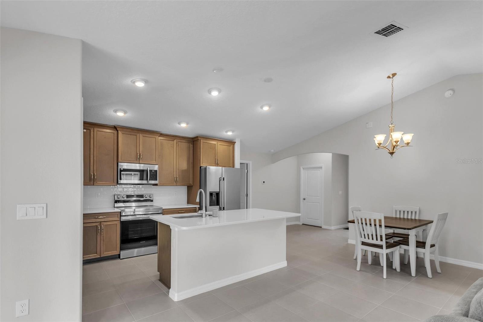 63 PRESIDENT LN, PALM COAST, FL, 32164