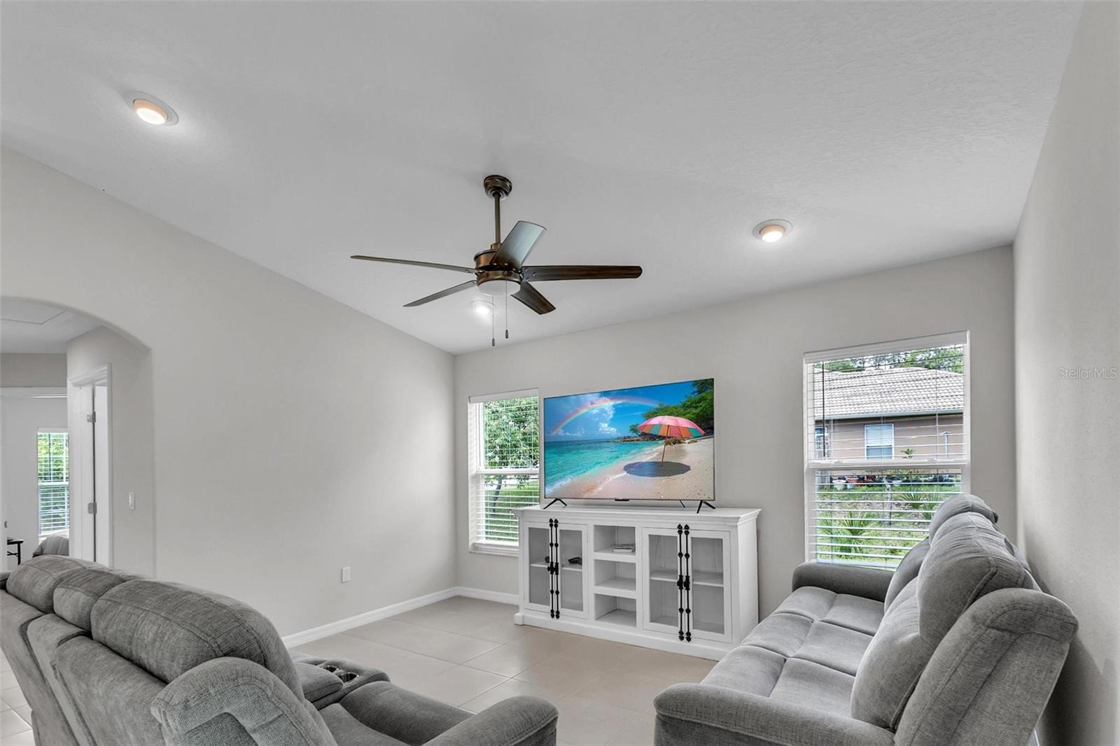 63 PRESIDENT LN, PALM COAST, FL, 32164