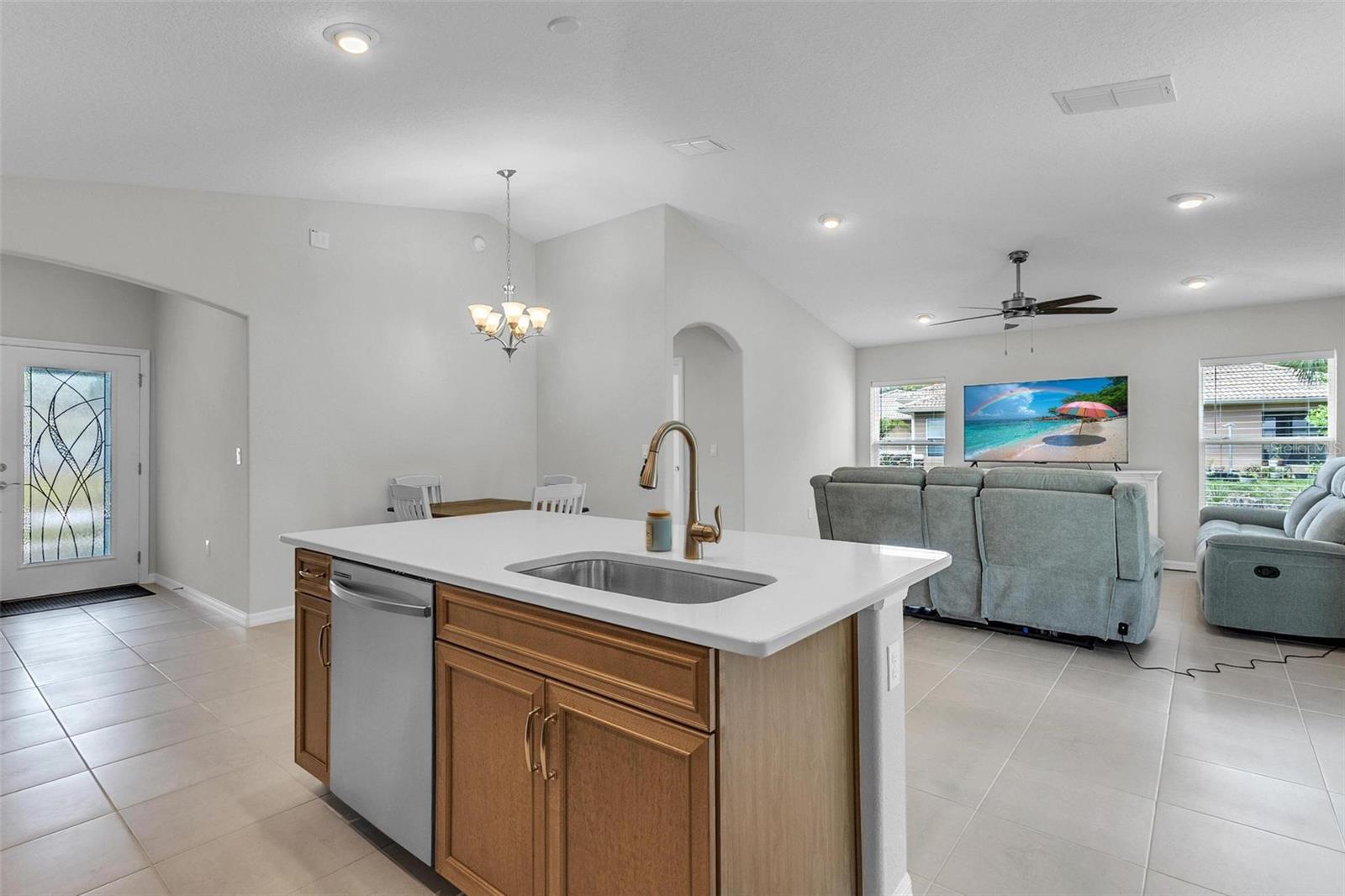 63 PRESIDENT LN, PALM COAST, FL, 32164
