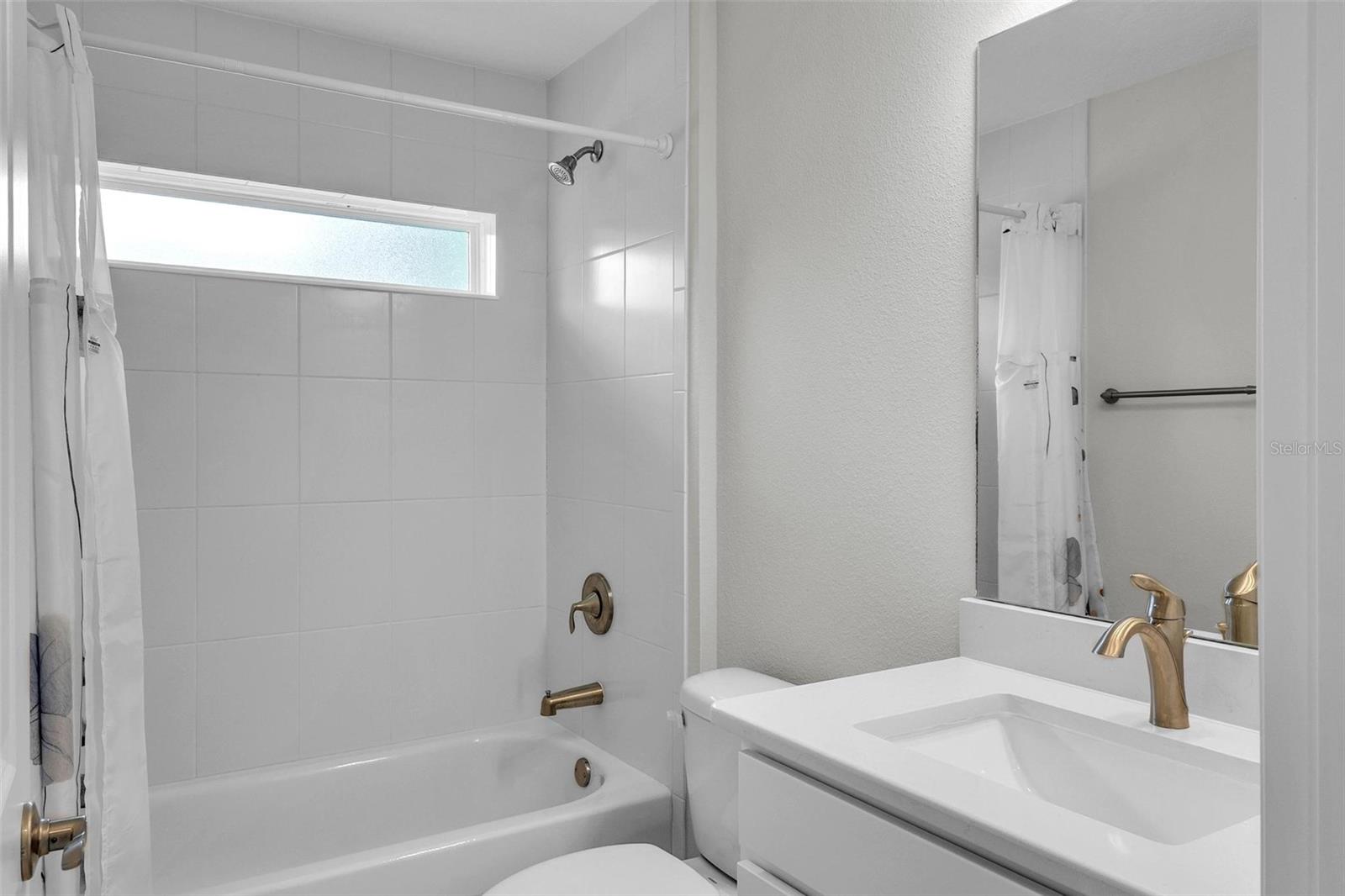 63 PRESIDENT LN, PALM COAST, FL, 32164
