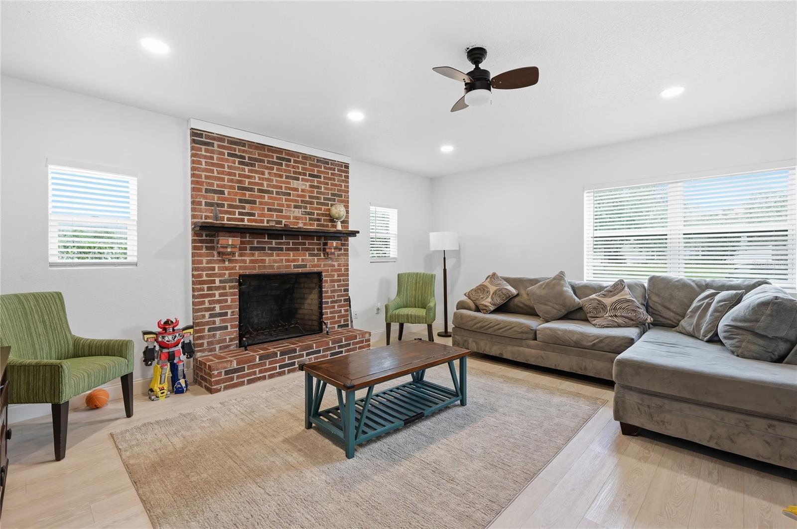1946 STRATHAVEN RD, WINTER PARK, FL, 32792