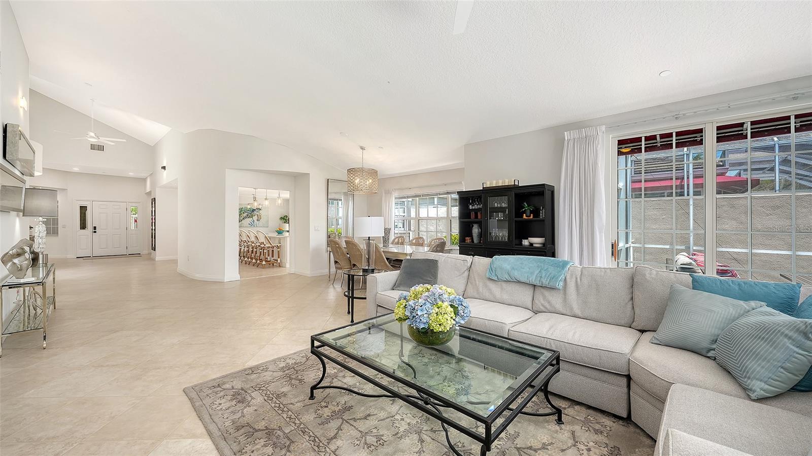 3460 WINDING OAKS DR #38, LONGBOAT KEY, FL, 34228