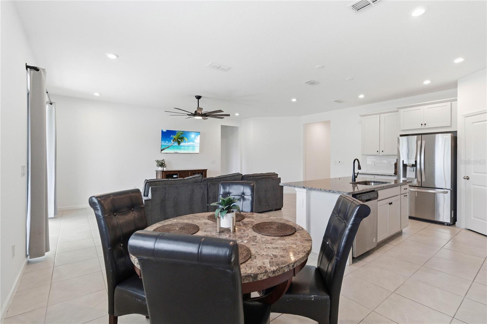 905 HONEY PETAL LN, DELAND, FL, 32720
