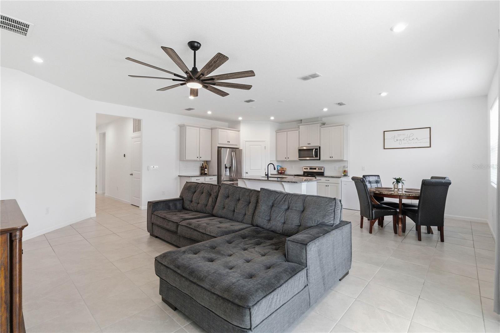 905 HONEY PETAL LN, DELAND, FL, 32720