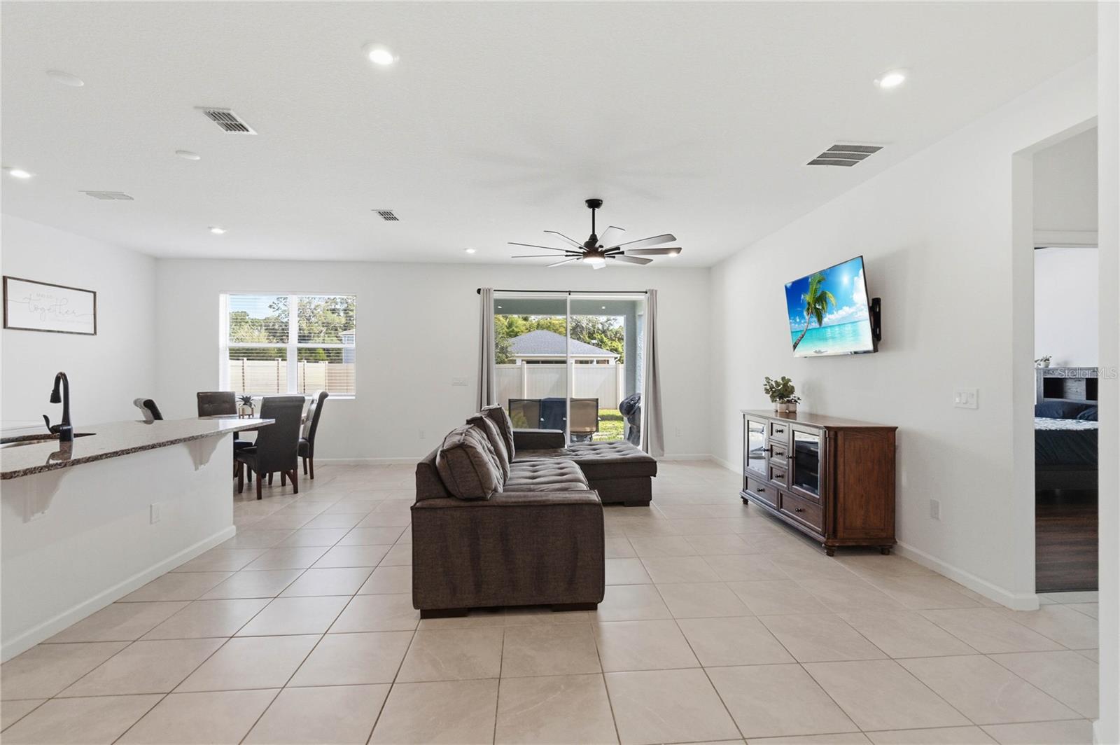 905 HONEY PETAL LN, DELAND, FL, 32720
