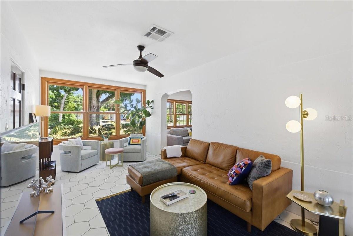 2411 COVINA WAY S, ST PETERSBURG, FL, 33712