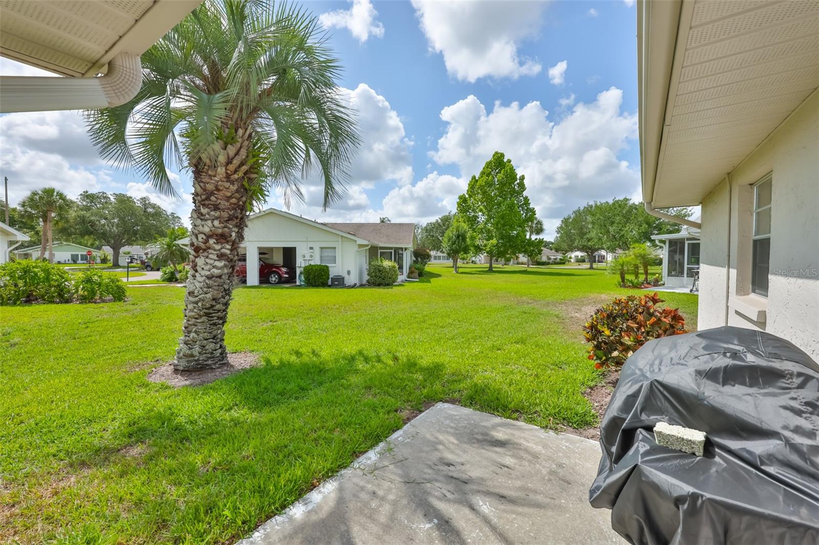 109 GLENDOWER CIR, SUN CITY CENTER, FL, 33573