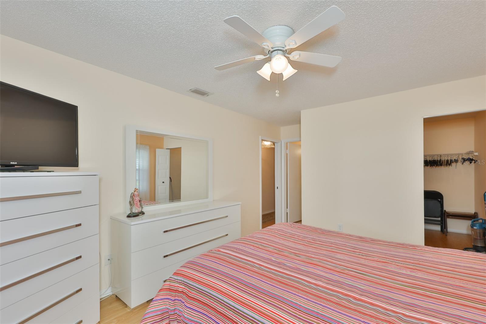 109 GLENDOWER CIR, SUN CITY CENTER, FL, 33573