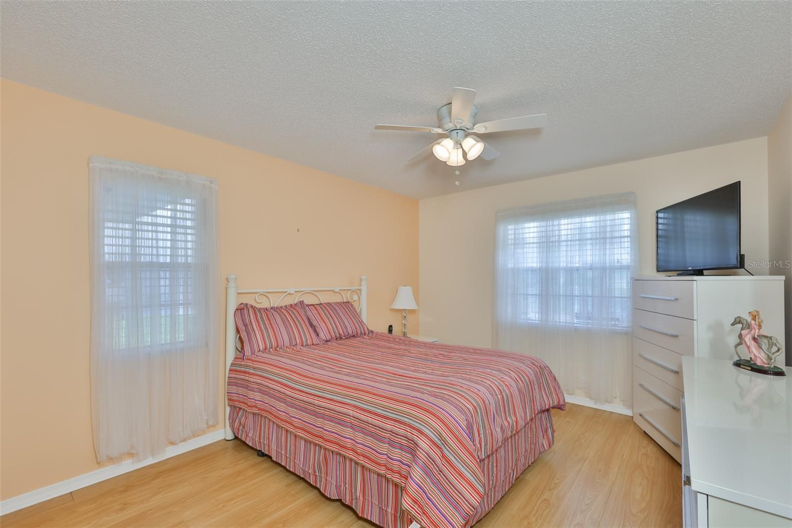 109 GLENDOWER CIR, SUN CITY CENTER, FL, 33573