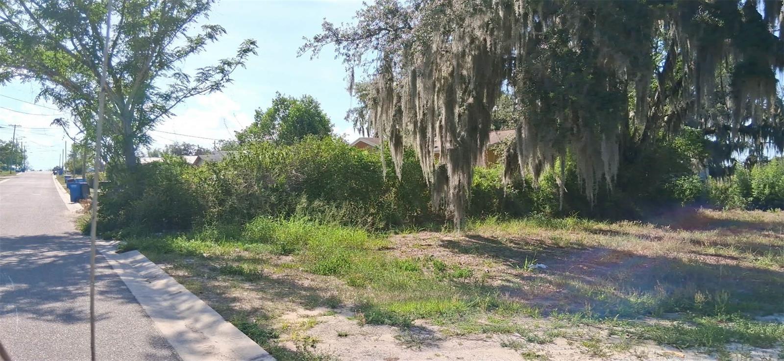 1110 GRAND AVE, SEBRING, FL, 33870