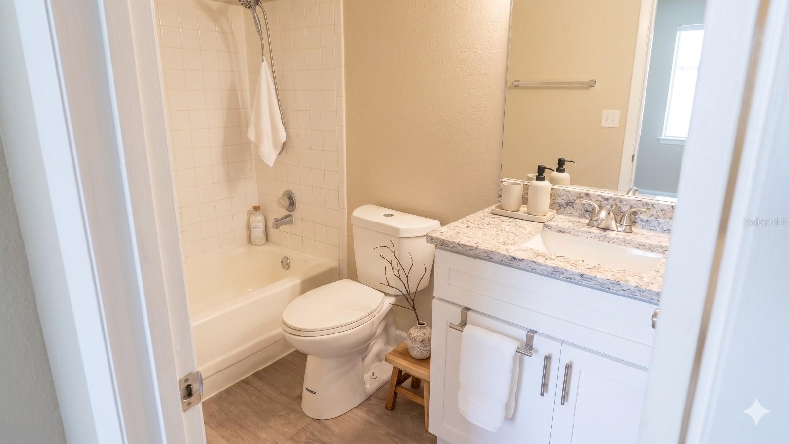 5530 CHRISHIRE WAY #D107, ORLANDO, FL, 32822