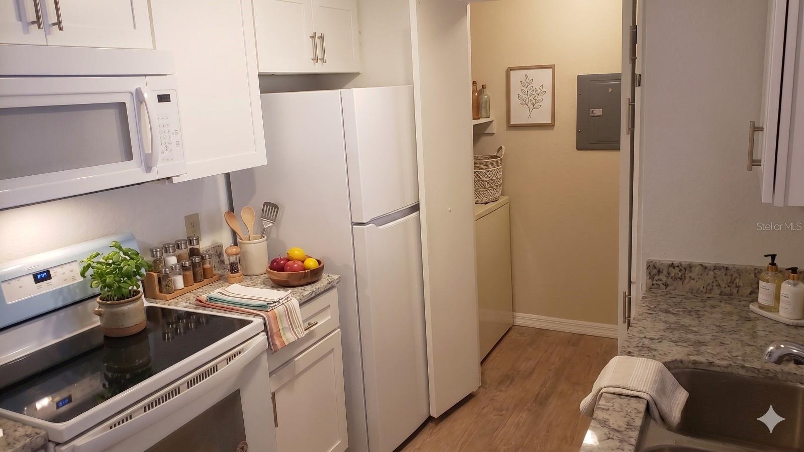 5530 CHRISHIRE WAY #D107, ORLANDO, FL, 32822