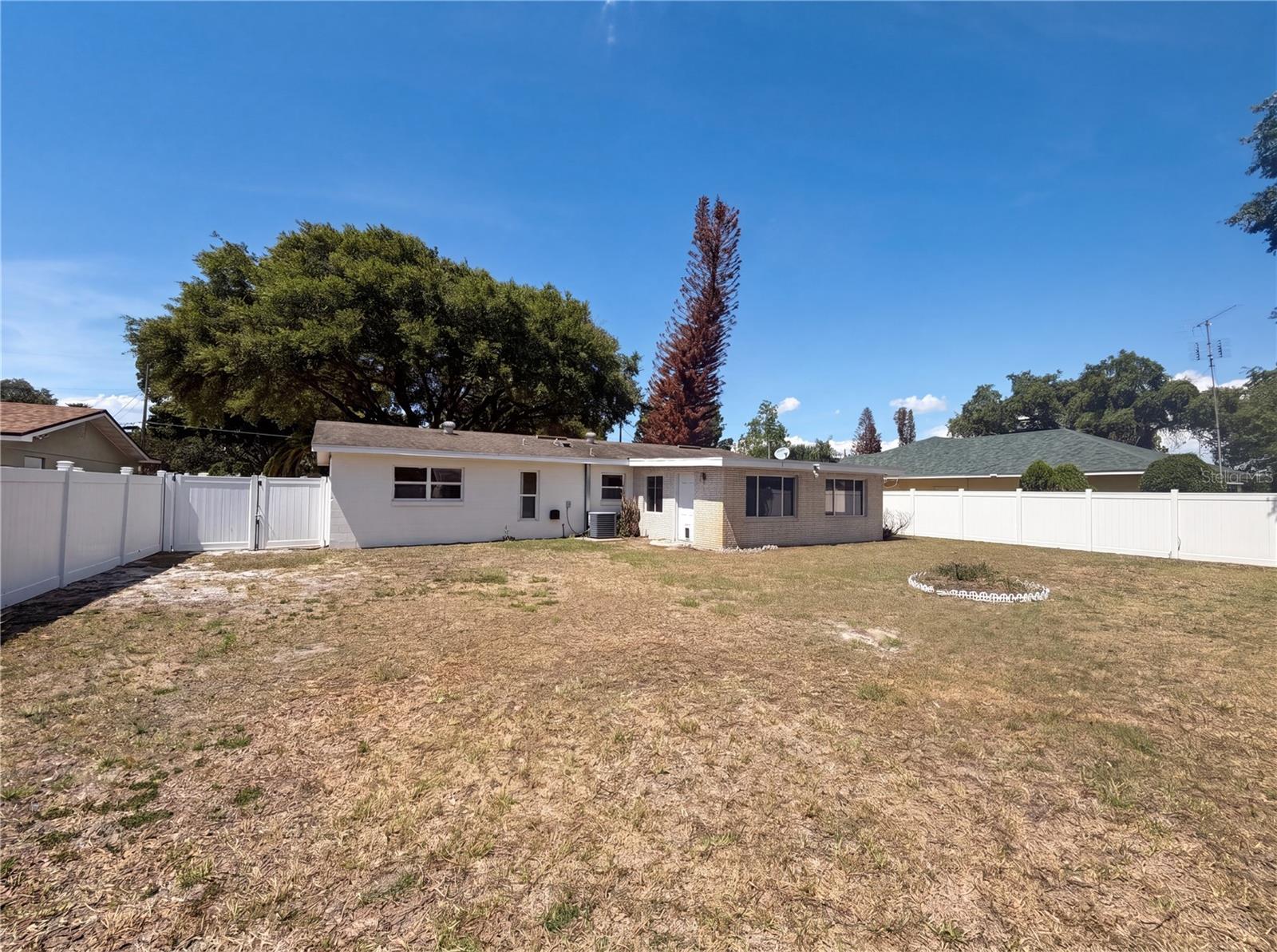 2234 AVENUE B NW, WINTER HAVEN, FL, 33880