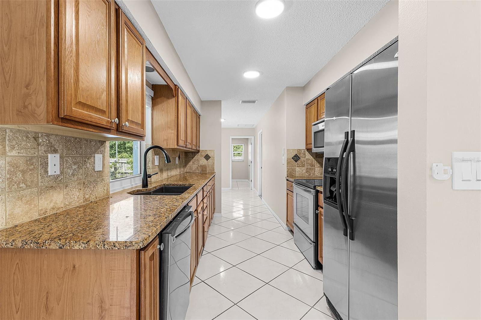 18271 TEMPLE AVE, PORT CHARLOTTE, FL, 33948