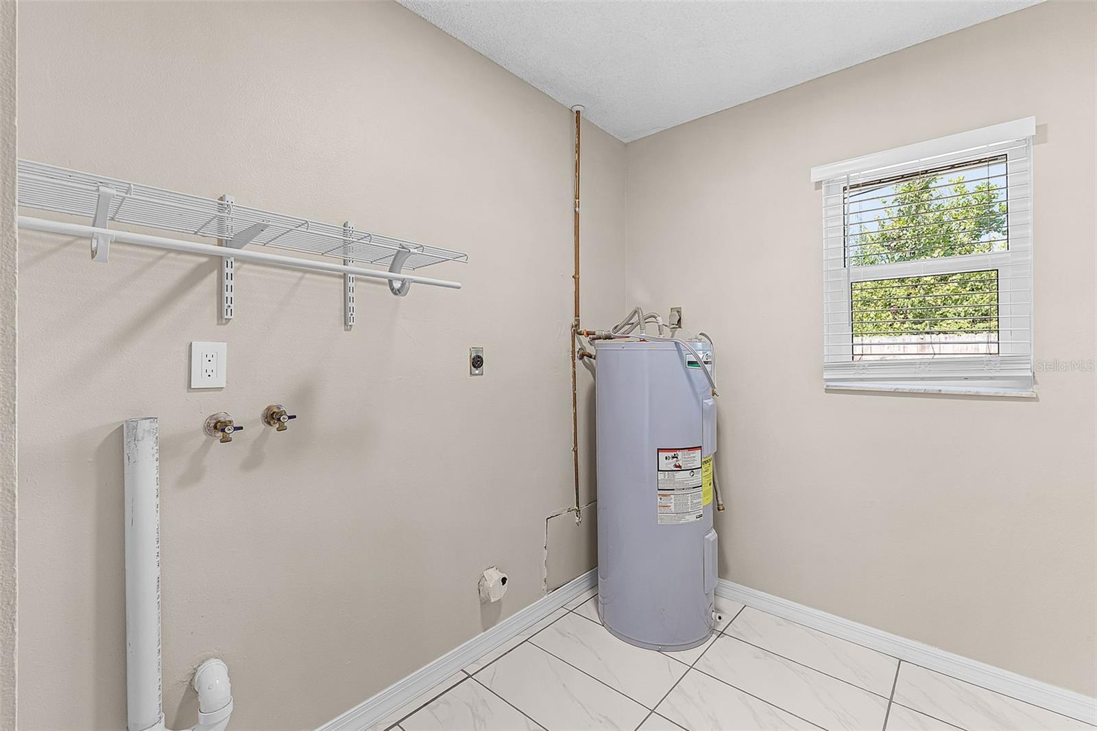 18271 TEMPLE AVE, PORT CHARLOTTE, FL, 33948