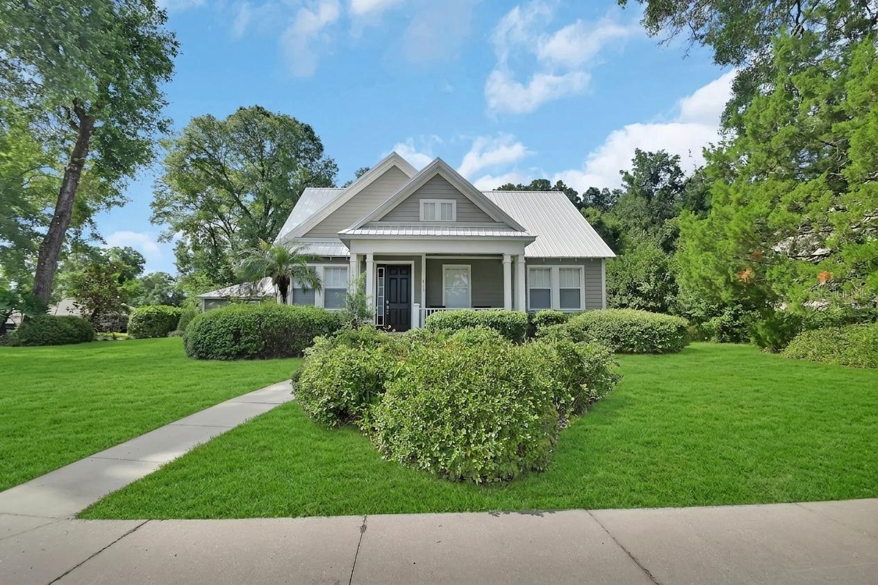 411 GARDEN ST, LAKE HELEN, FL, 32744