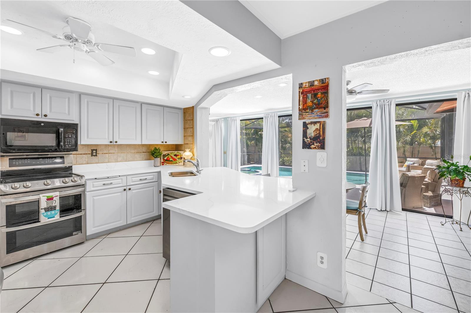 1954 PINELLAS POINT DR S, ST PETERSBURG, FL, 33712
