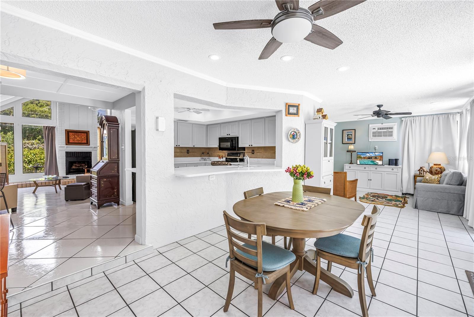 1954 PINELLAS POINT DR S, ST PETERSBURG, FL, 33712